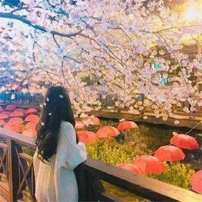 喜歡白色的女人的性格特點句子（喜歡白色的女人的性格特點有什么樣的感情經(jīng)歷）