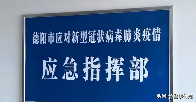 舌頭上長(zhǎng)黃色的毛，舌頭表面上很黃像一層絨毛一樣？