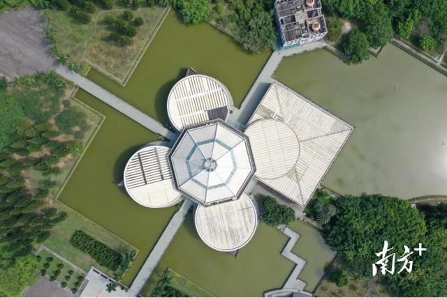 東莞縫紉機市場在哪里，東莞縫紉機廠？