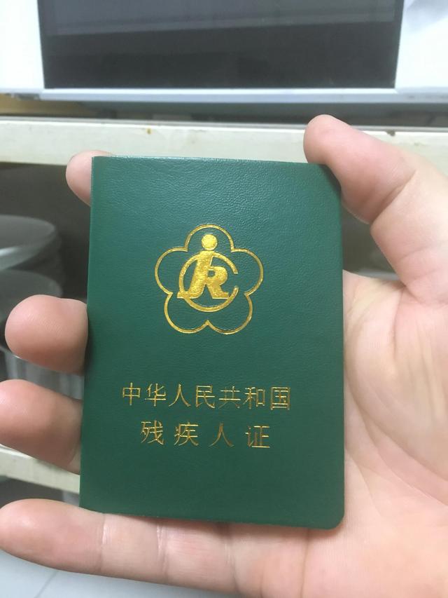 普通正三輪載客摩托車，正三輪載客摩托車？