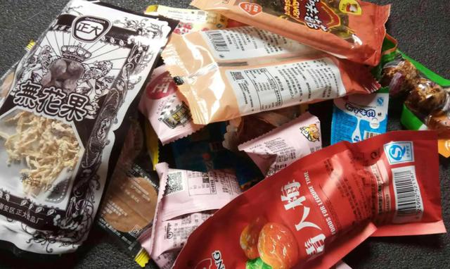 零食店貨源在哪里找？開(kāi)零食店在哪進(jìn)貨？