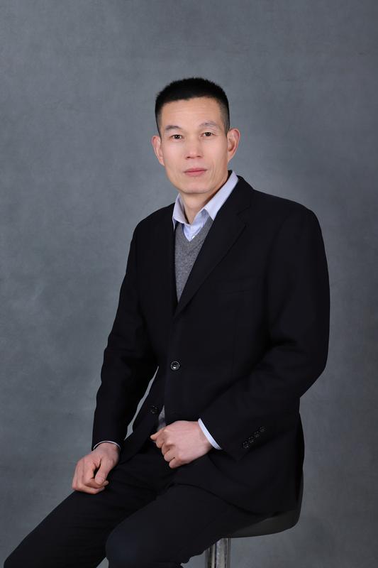 浙江義烏2元店批發(fā)廠家在那里，浙江義烏2元店批發(fā)市場(chǎng)？