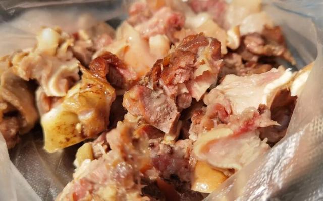 熟豬頭肉批發(fā)多少錢(qián)一斤，熟的豬頭肉多少錢(qián)？