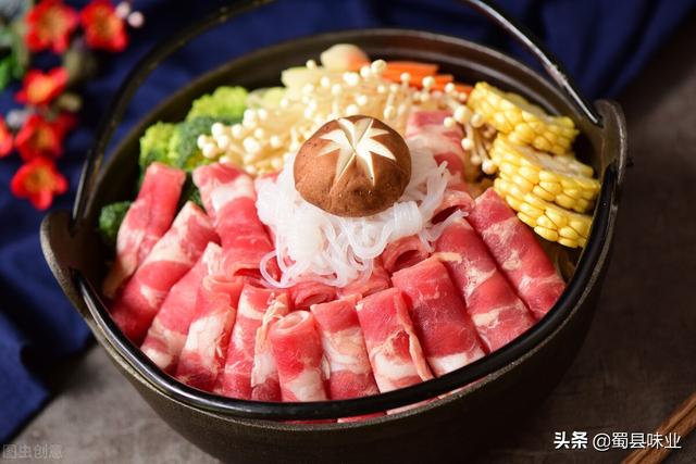 餐飲服務企業(yè)采購食品原料時應遵守的要求有哪些，餐飲服務企業(yè)采購食品原料時應遵守的要求有哪些內(nèi)容？