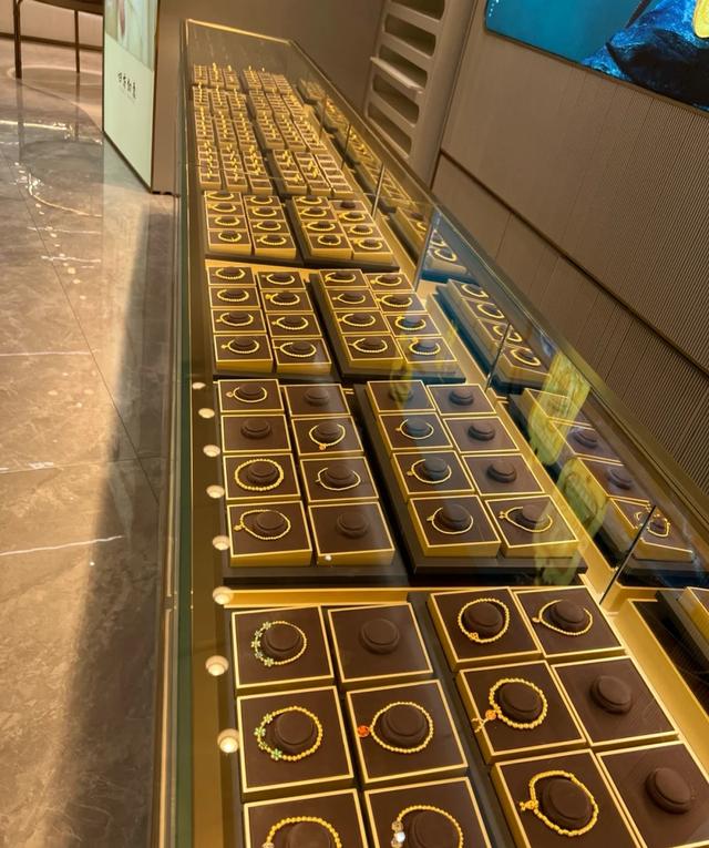 飾品批發(fā)市場進(jìn)貨渠道平臺，飾品批發(fā)市場進(jìn)貨渠道平臺有哪些？