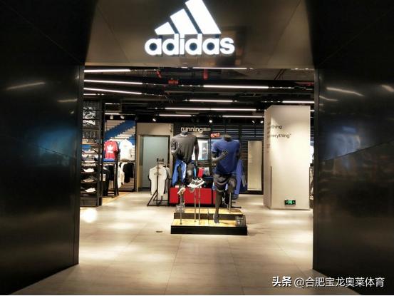 微商賣鞋子貨源怎么找，微商賣鞋子一手貨源？