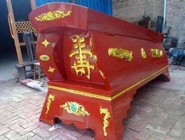 拼多多買棺材下單圖，拼多多砍棺材表情包？