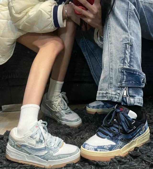 李寧鞋子貨源，李寧鞋子貨源哪里找？