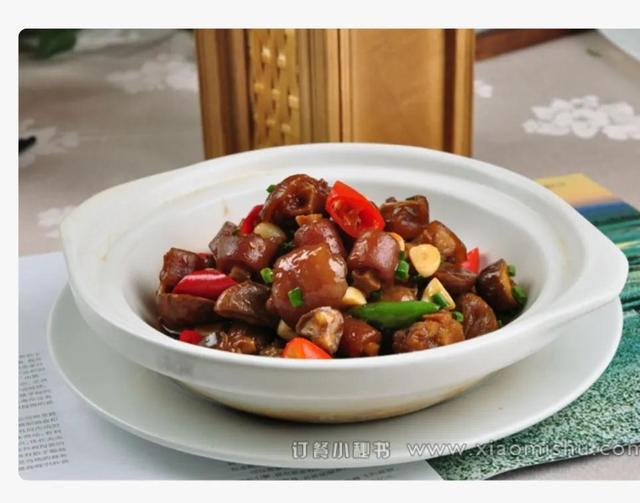 美食貨源批發(fā)網(wǎng)，美食貨源批發(fā)網(wǎng)站？