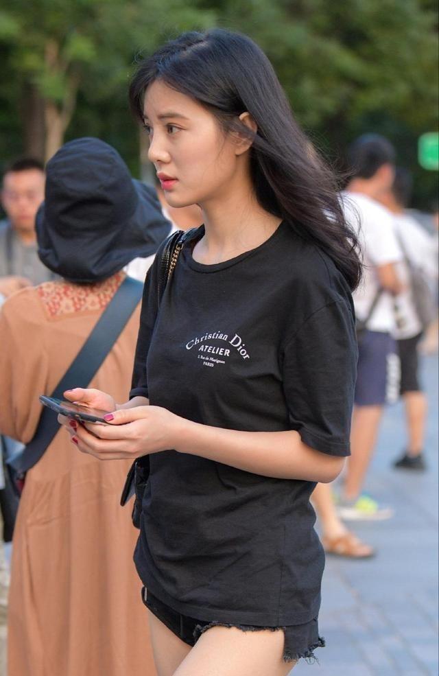 義烏褲子批發(fā)去哪里，義烏內(nèi)褲批發(fā)在哪里？