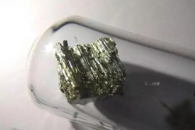 鈹?shù)V石報(bào)價(jià)，鈹?shù)V石_價(jià)格？